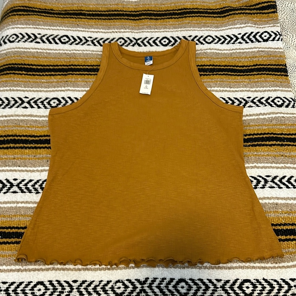 NWT Old Navy Tank